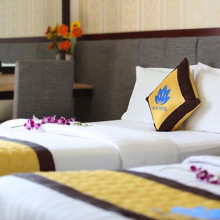 Hilary Hotel Дананг Экстерьер фото