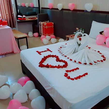 Hilary Hotel Дананг Экстерьер фото